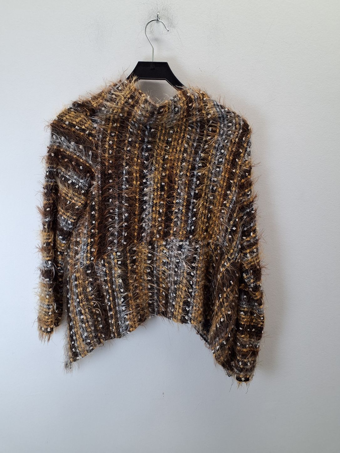 Line Mo Cardigan
